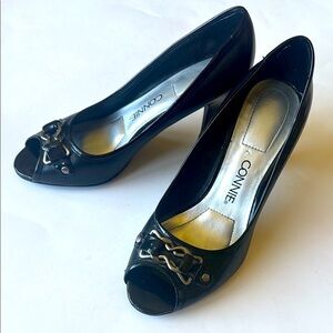 Connie Lydia Black Leather Silver Chain Peep Toe Heels size 8